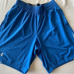 Men’s Under Armour shirts- worn once!